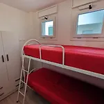 Delfino Fronte Mare Apartment *