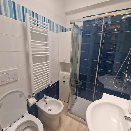 Delfino Fronte Mare *